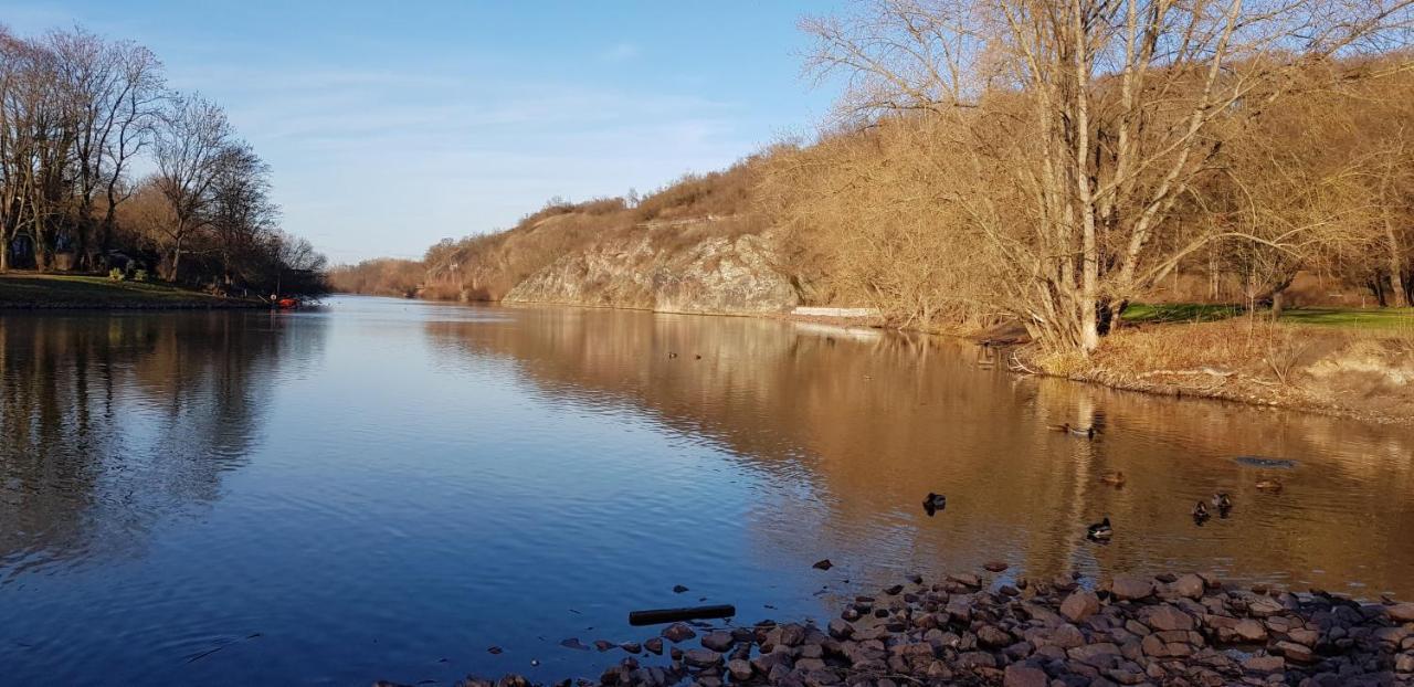 Tipp - Halle Idyllisch Am Fluss Krollwitz Exterior photo
